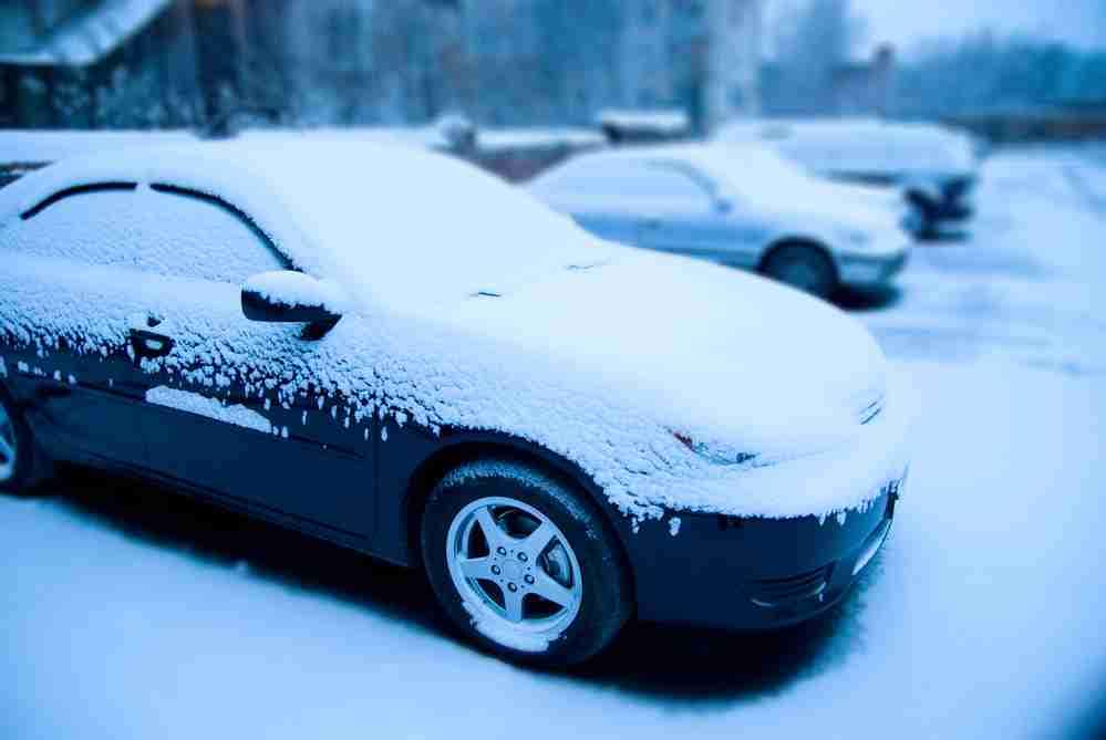 Snow Removal – Hire Your Contractor Before the First Snow